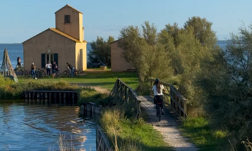 Punto panoramico lungo l\'Argine degli Angeli a Comacchio
