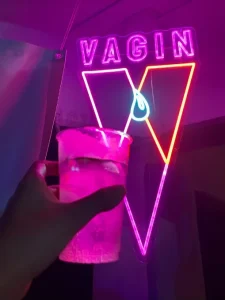 Insegna del gin VaGin