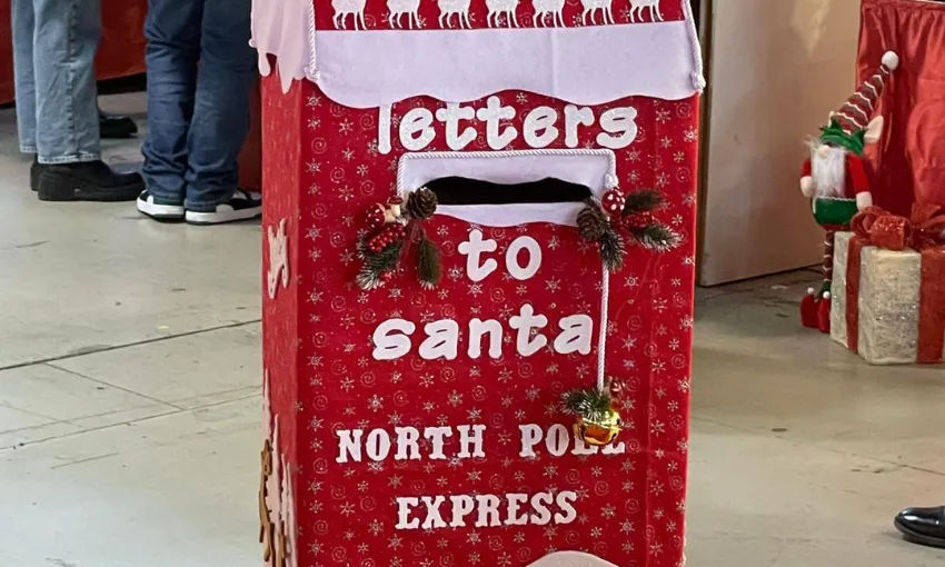 Buca delle letterine per Babbo Natale